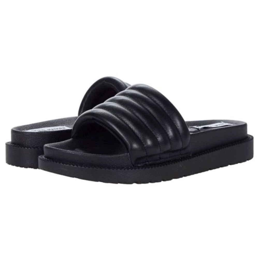 NWT - Steve Madden Puffer Platform Slides